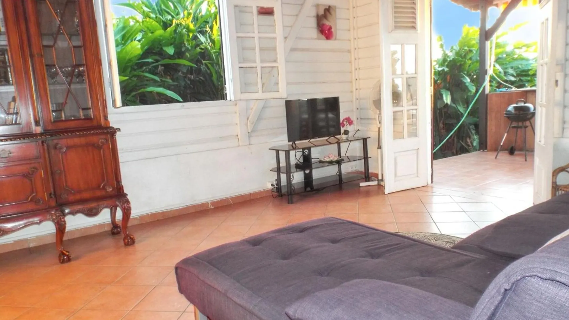 Villa De Luxe A Pointe Noire 0*, بوانت-نوار
